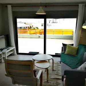 Spacious And Modern Downtown Héraklion